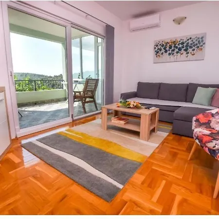 Сasa de vacaciones House Jopa *